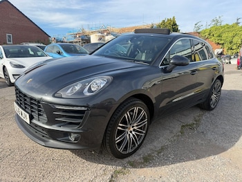 Used Porsche Macan 2016 for sale - 78771646: Photo
