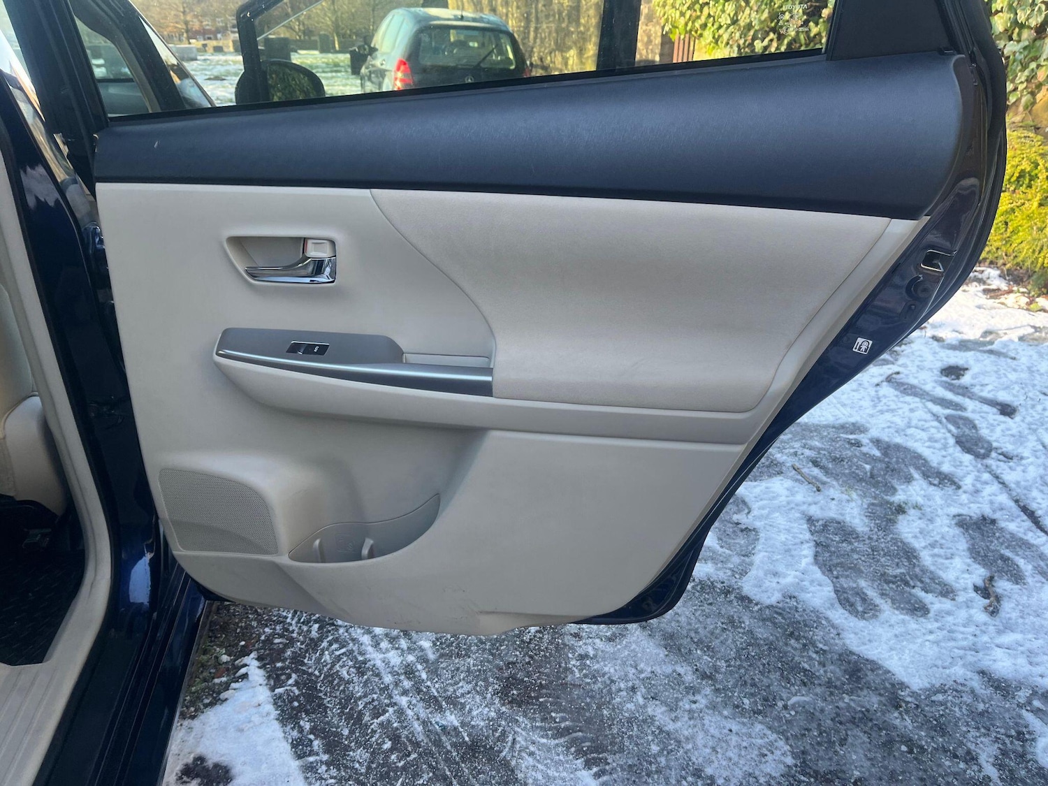 Used Toyota Prius 2024 for sale - 77162969: Photo 24