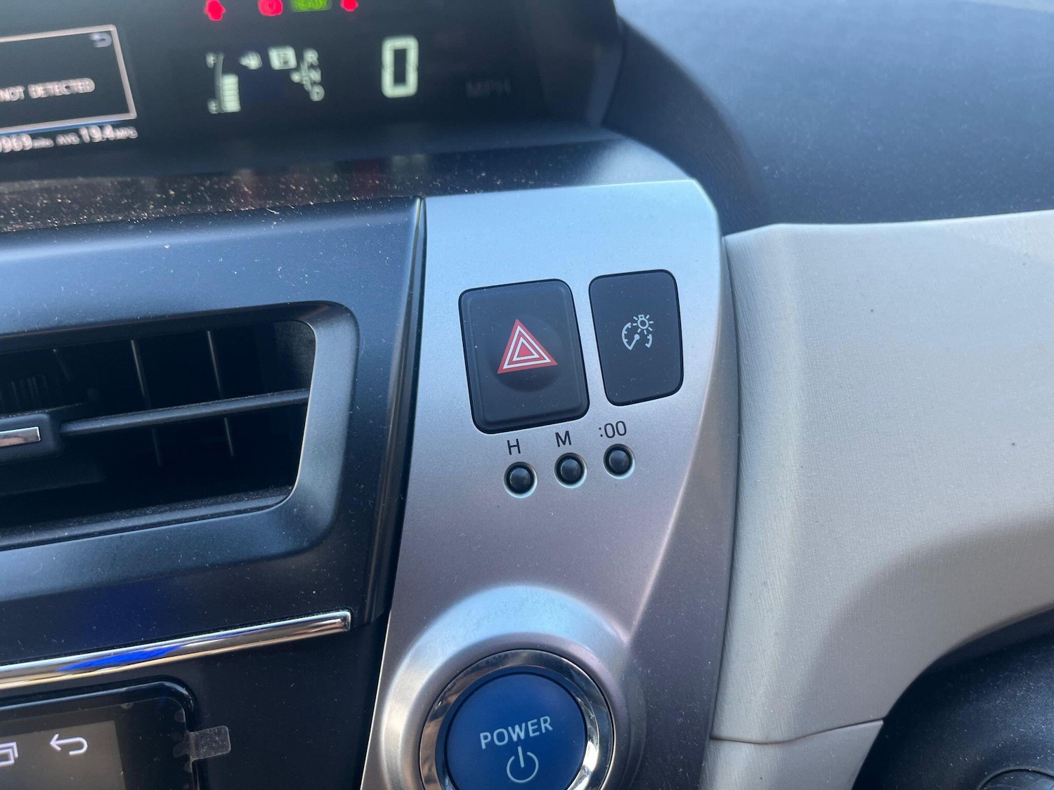 Used Toyota Prius 2024 for sale - 77162969: Photo 42