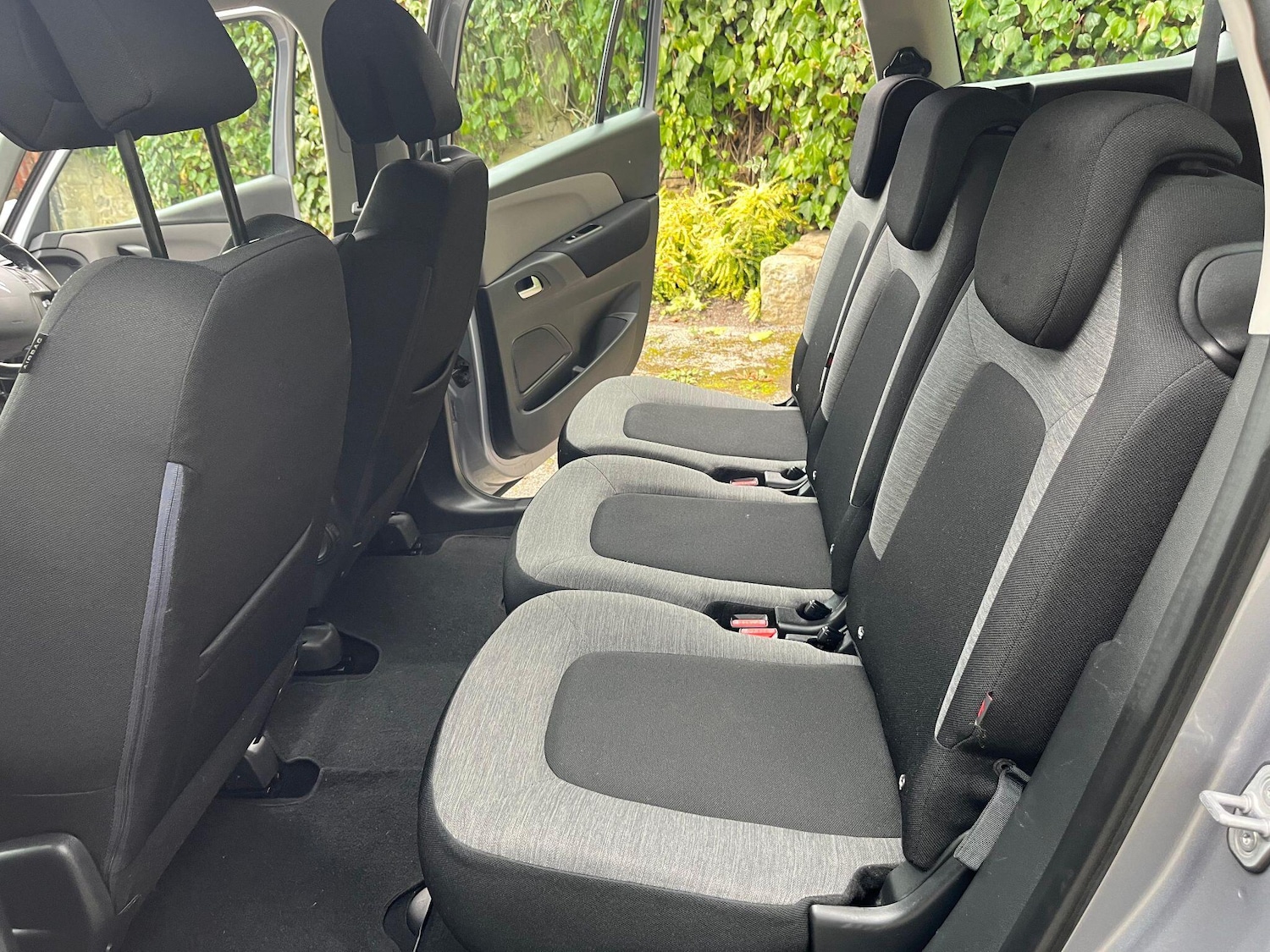 Used Citroen C4 Grand Picasso 2016 for sale - 76000620: Photo 15