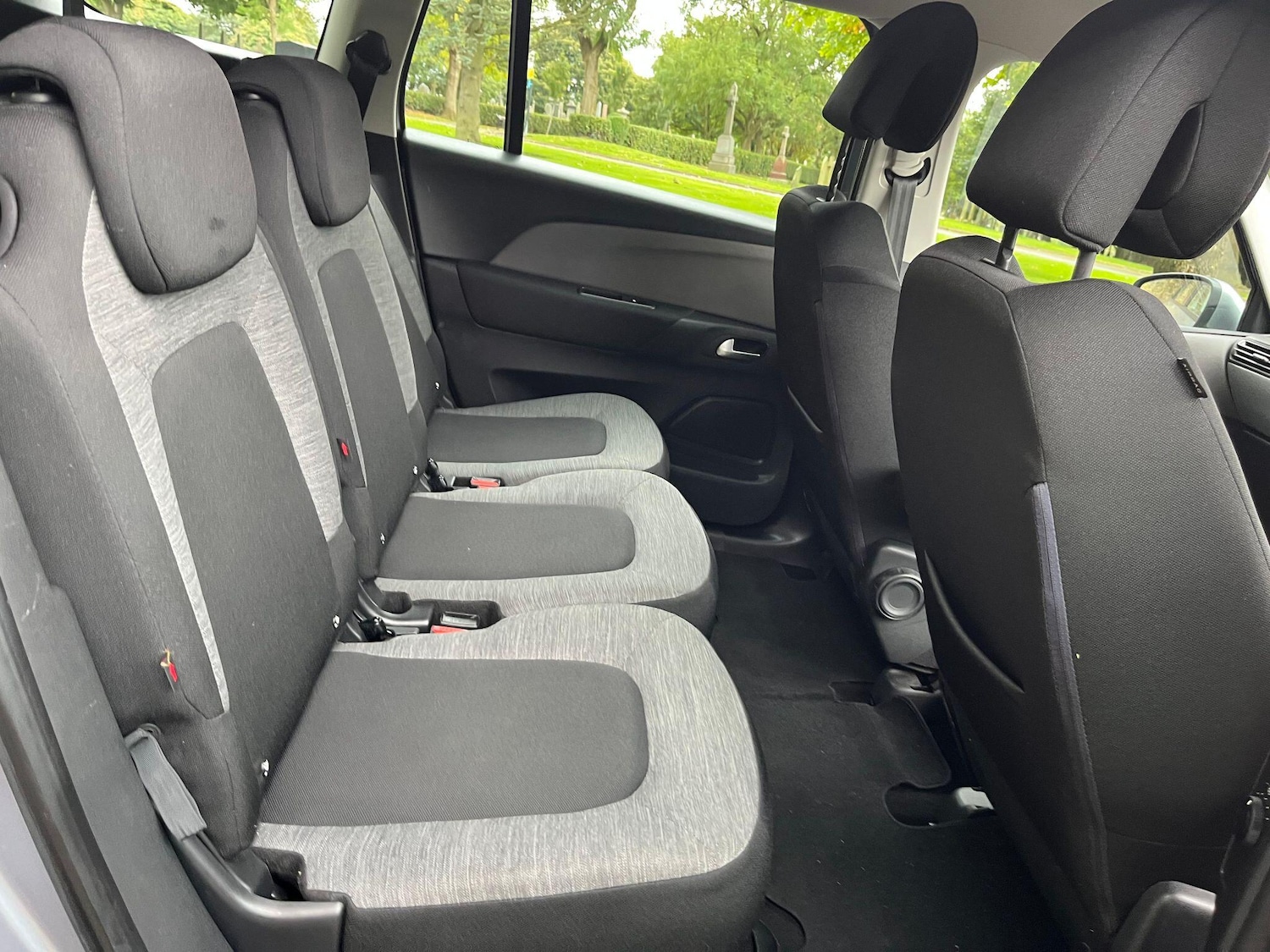 Used Citroen C4 Grand Picasso 2016 for sale - 76000620: Photo 24