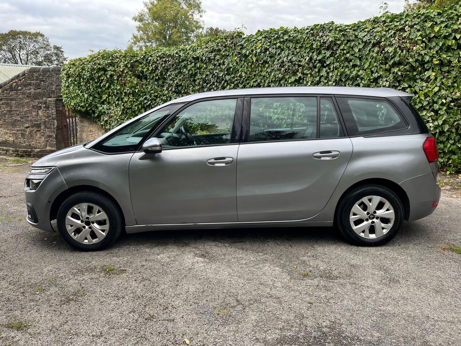 Used Citroen C4 Grand Picasso 2016 for sale - 76000620: Photo 65