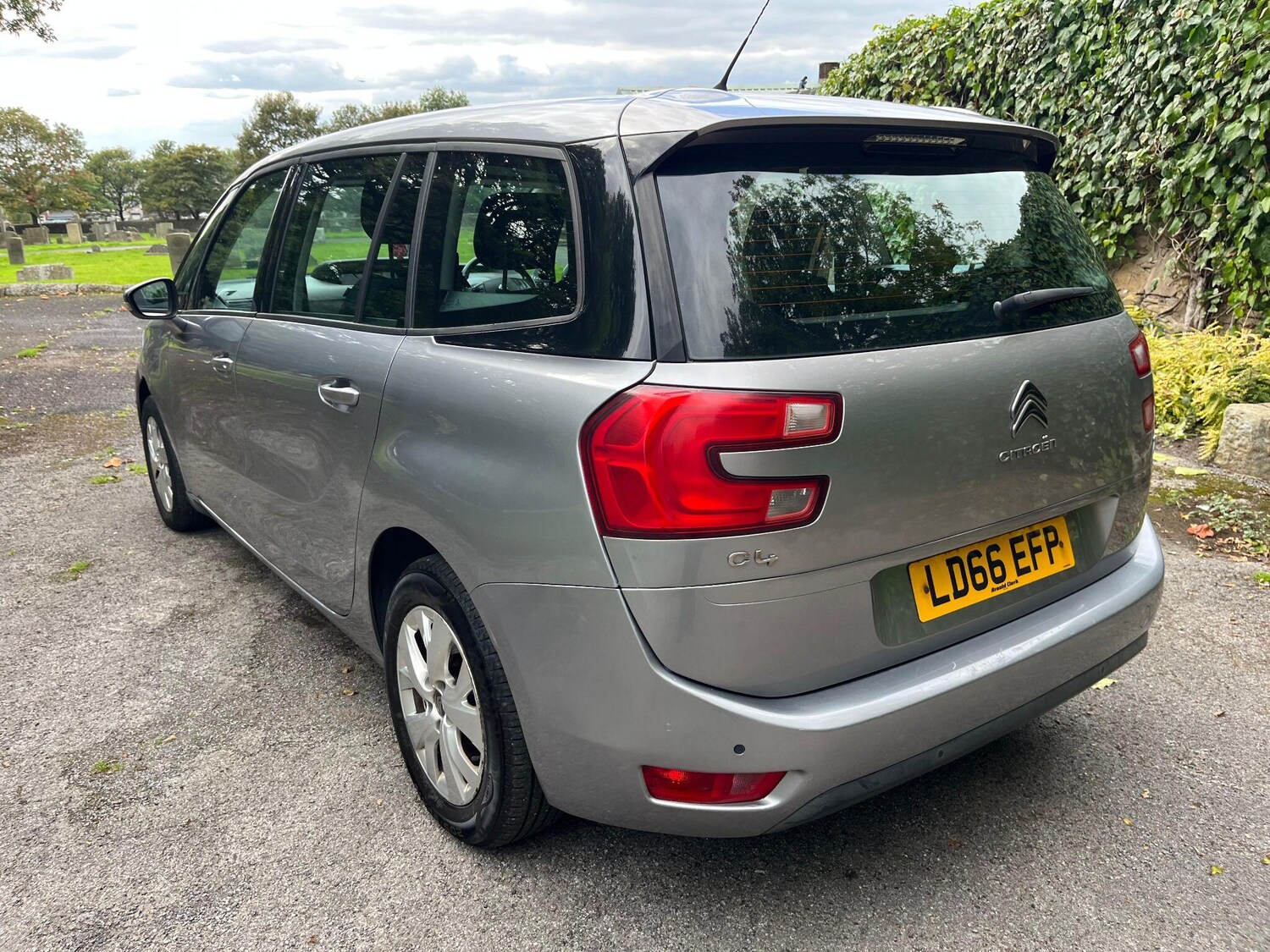 Used Citroen C4 Grand Picasso 2016 for sale - 76000620: Photo 68