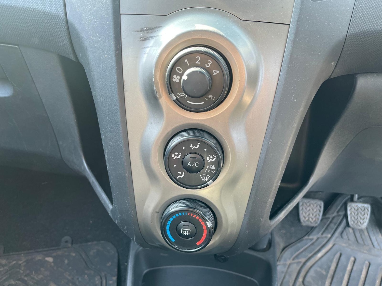 Used Toyota Yaris for sale - 78047471: Photo 12