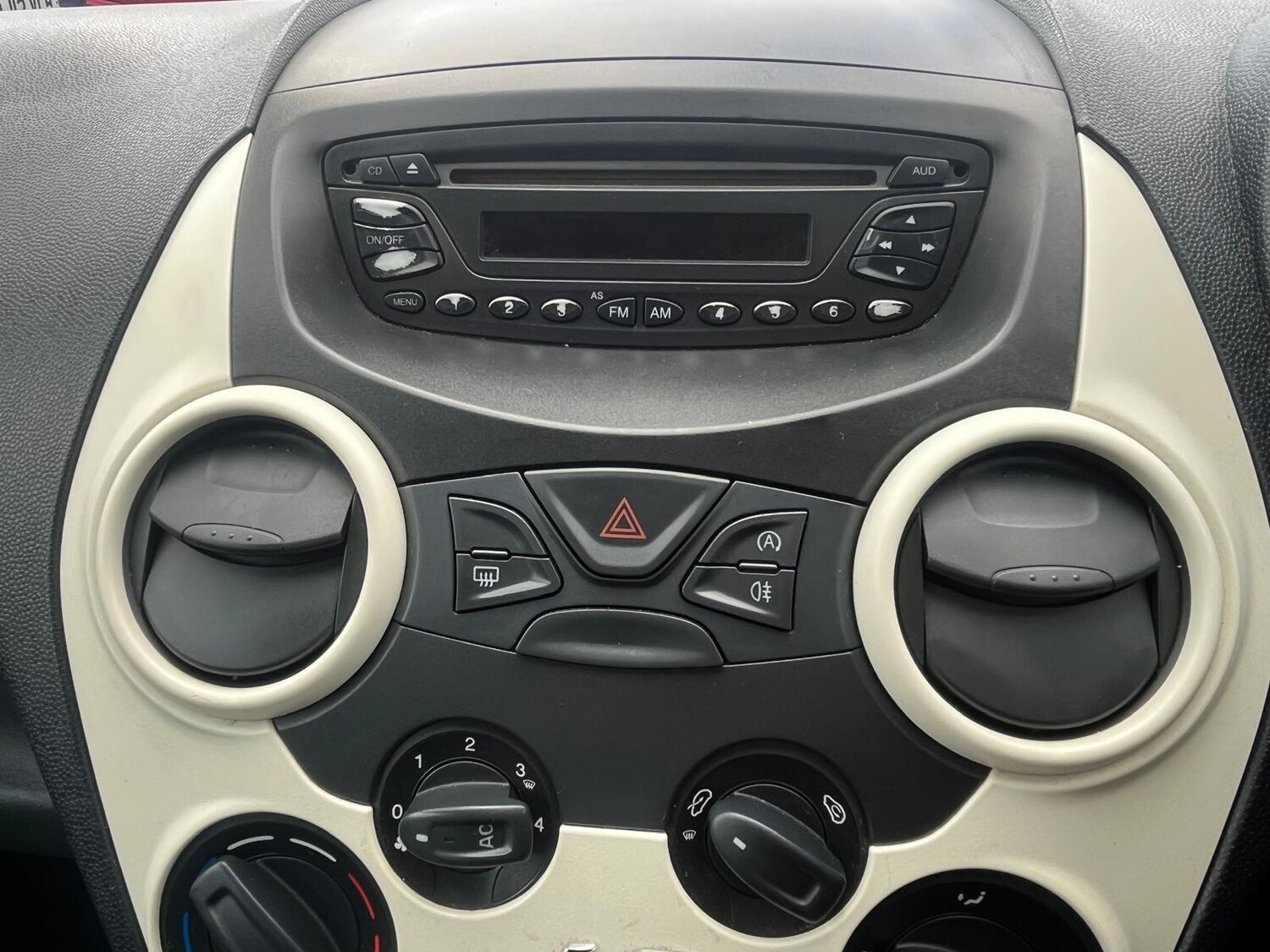 Used Ford Ka for sale - 78141544: Photo 22