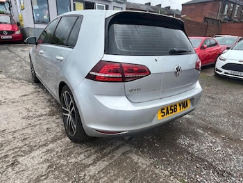 Used Volkswagen Golf 2015 for sale - 78898043: Photo