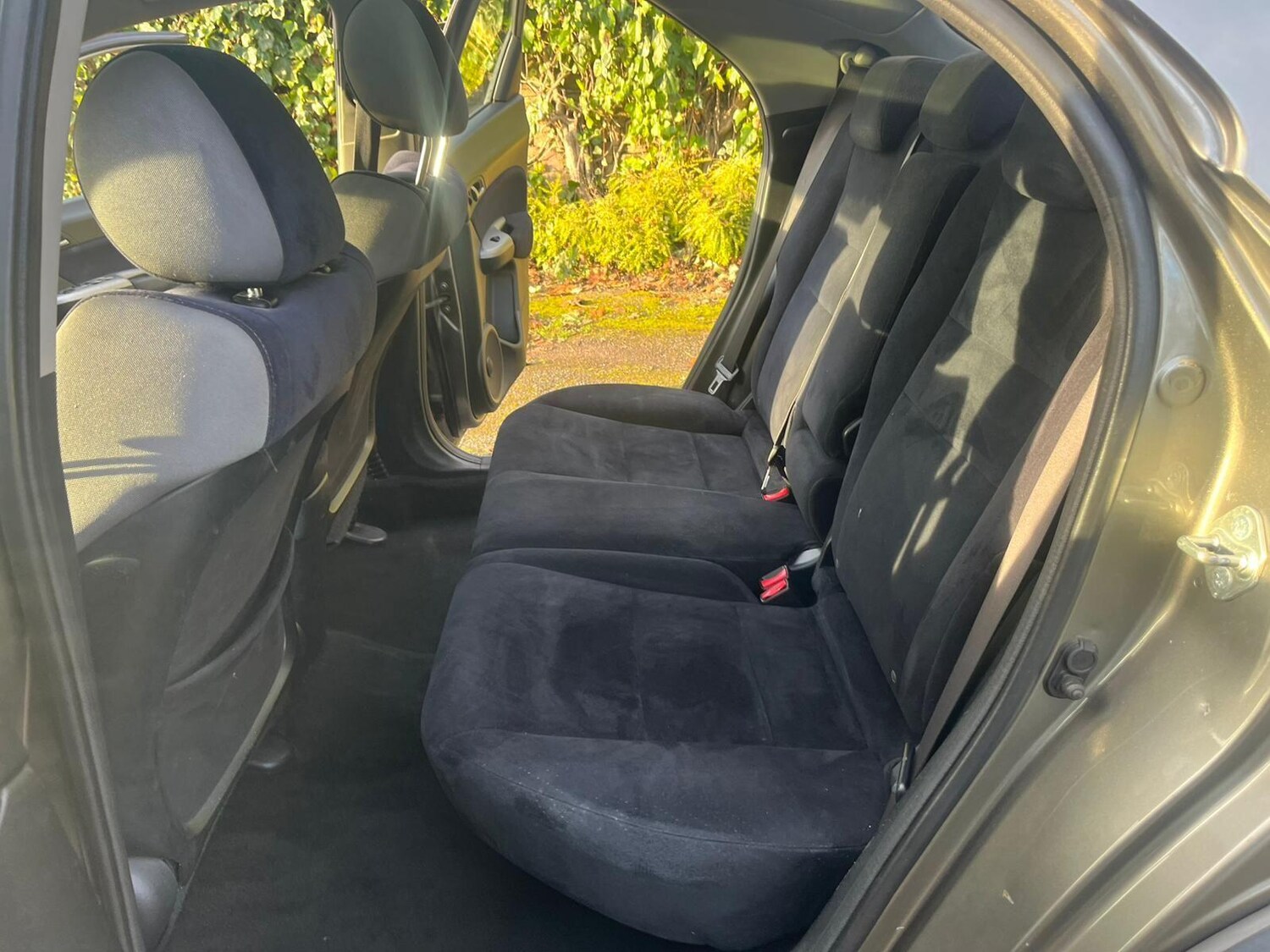 Used Honda Civic for sale - 77909724: Photo 18