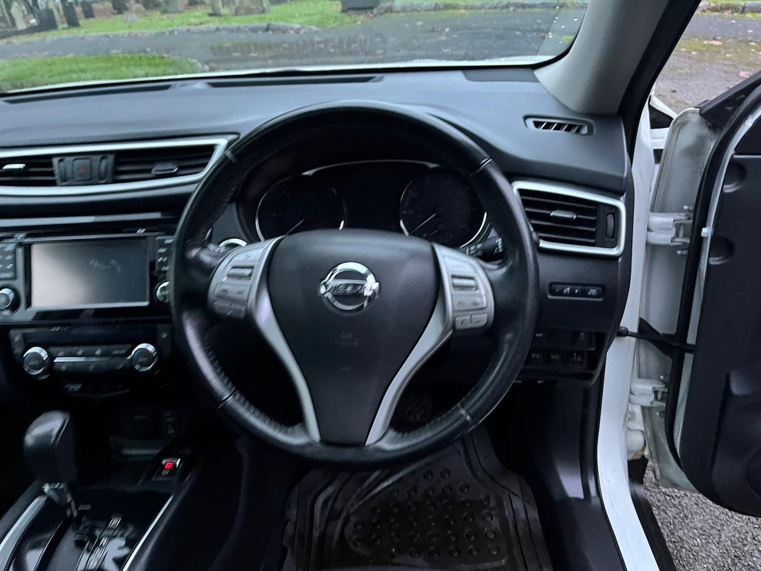 Used Nissan X-Trail 2017 for sale - 76666807: Photo 36