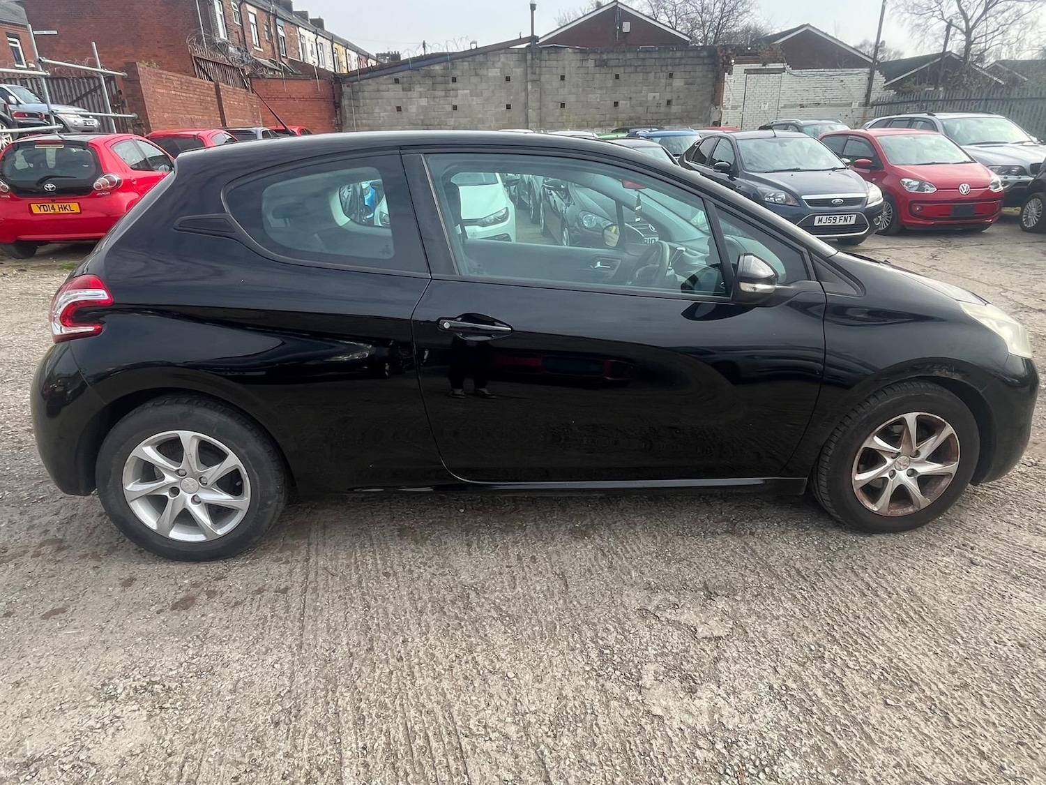 Used Peugeot 208 2012 for sale - 77994216: Photo 7