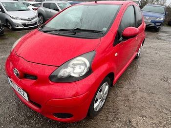 Used Toyota AYGO 2011 for sale - 77908925: Photo