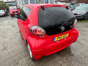 Used Toyota AYGO 2011 for sale - 77908925: Photo