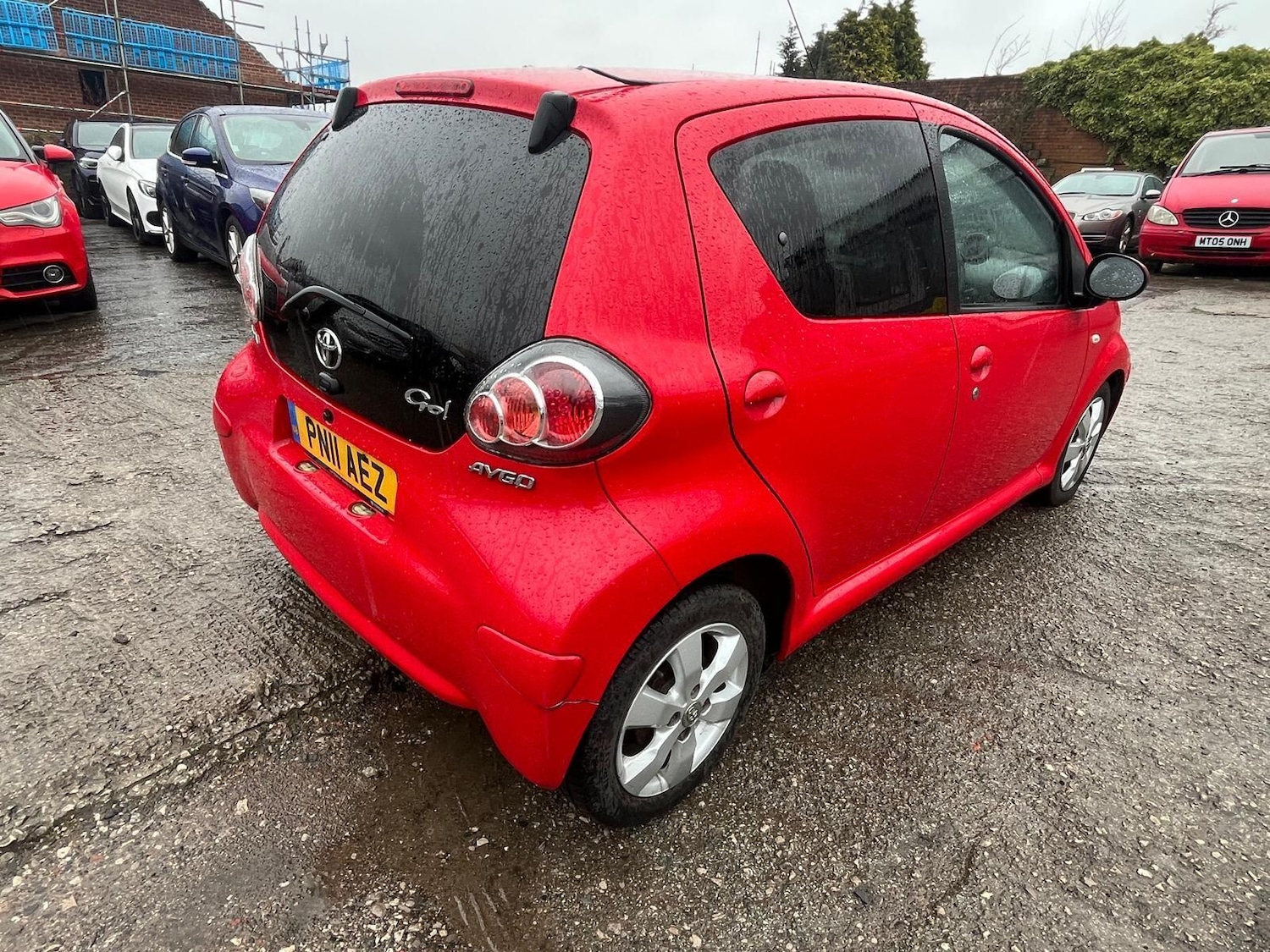Used Toyota AYGO 2011 for sale - 77908925: Photo 6