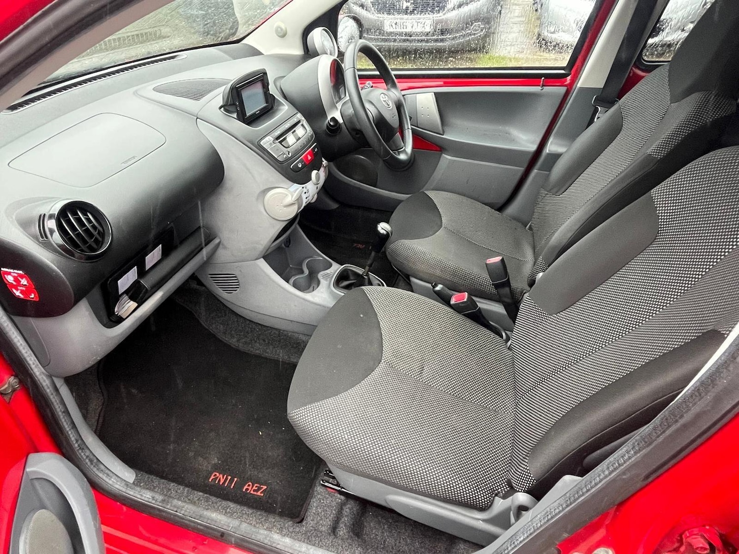 Used Toyota AYGO 2011 for sale - 77908925: Photo 8