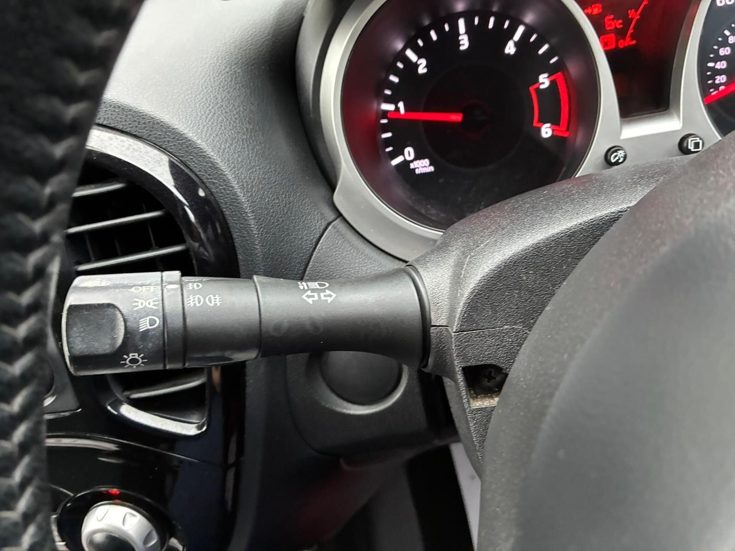 Used Nissan Juke 2015 for sale - 77456383: Photo 28