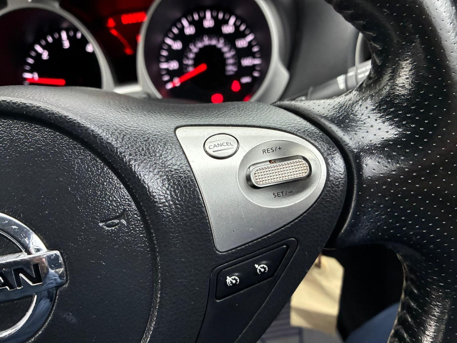 Used Nissan Juke 2015 for sale - 77456383: Photo 31