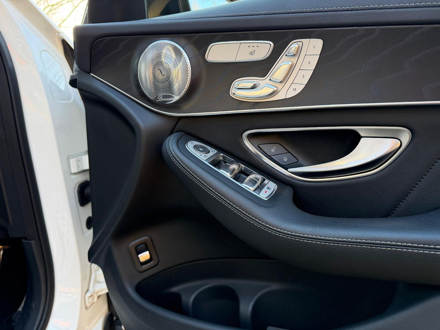 Used Mercedes-Benz GLC 2016 for sale - 77174549: Photo 32