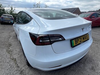 Used Tesla Model 3 2021 for sale - 78416365: Photo