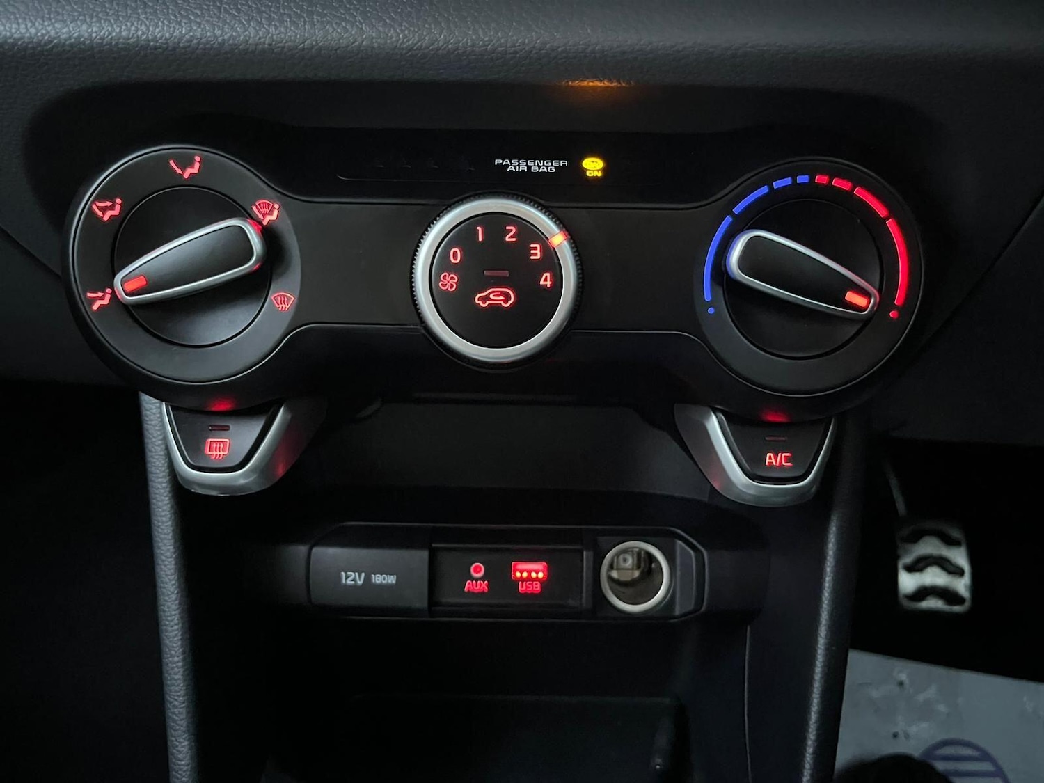 Used Kia Picanto 2019 for sale - 76801508: Photo 37