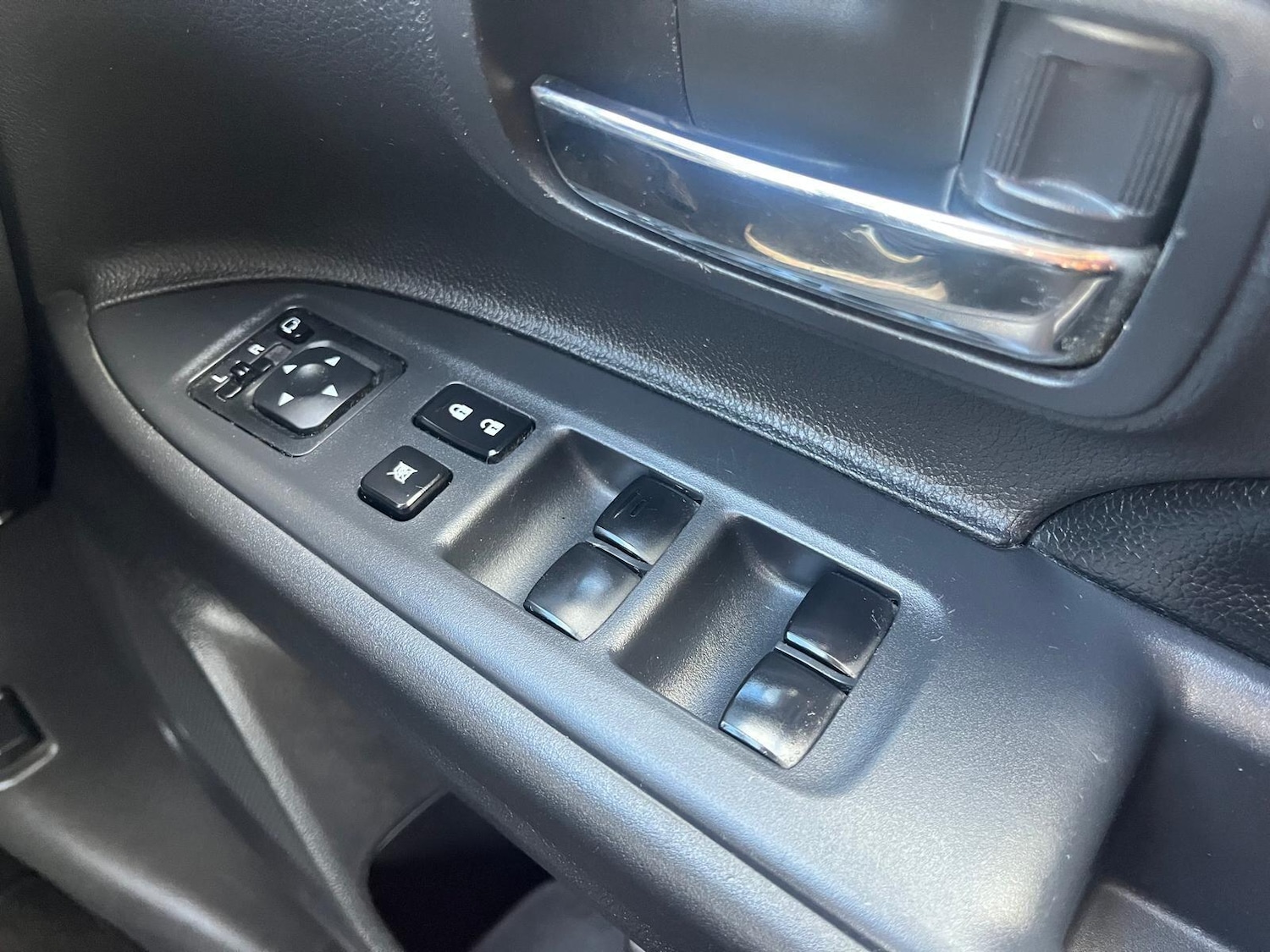 Used Mitsubishi Outlander for sale - 76522282: Photo 12