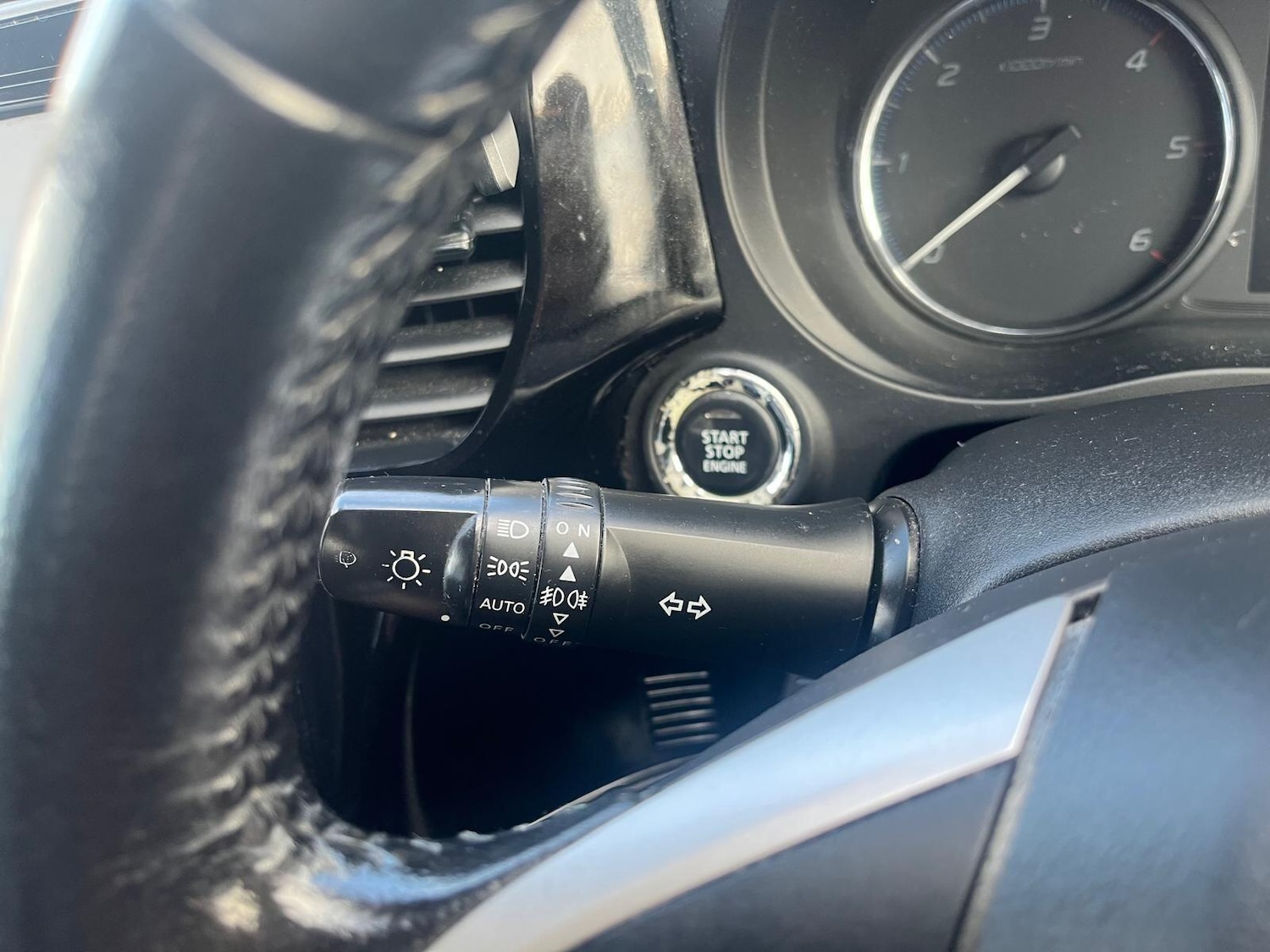 Used Mitsubishi Outlander for sale - 76522282: Photo 15