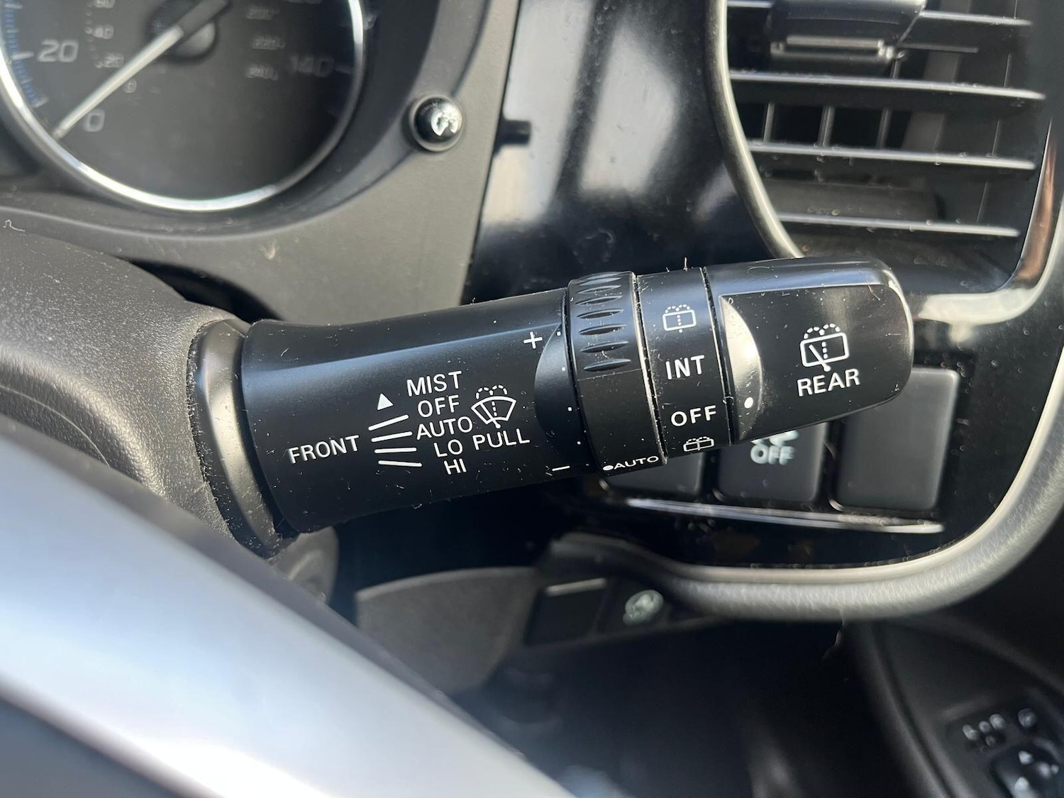 Used Mitsubishi Outlander for sale - 76522282: Photo 19