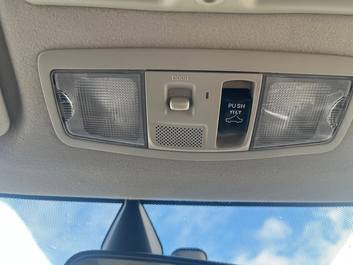 Used Mitsubishi Outlander for sale - 76522282: Photo 22