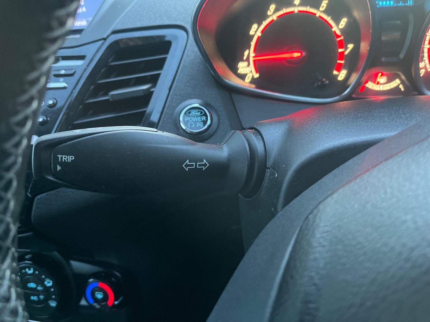 Used Ford Fiesta 2014 for sale - 77229209: Photo 28