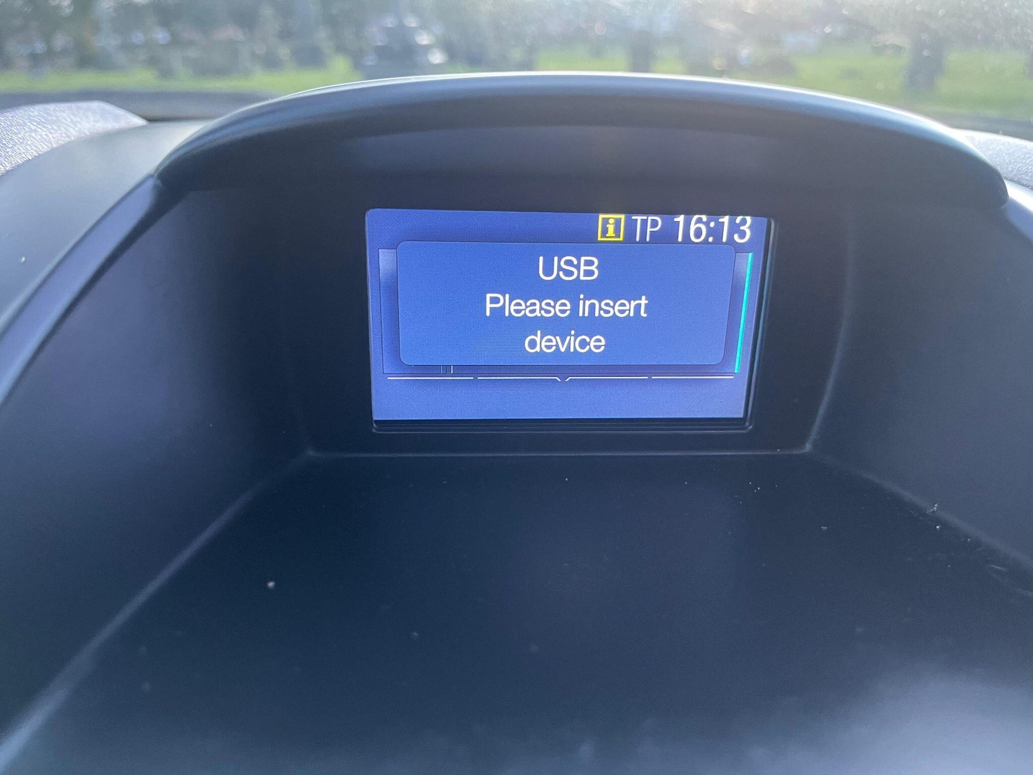 Used Ford Fiesta 2014 for sale - 77229209: Photo 36