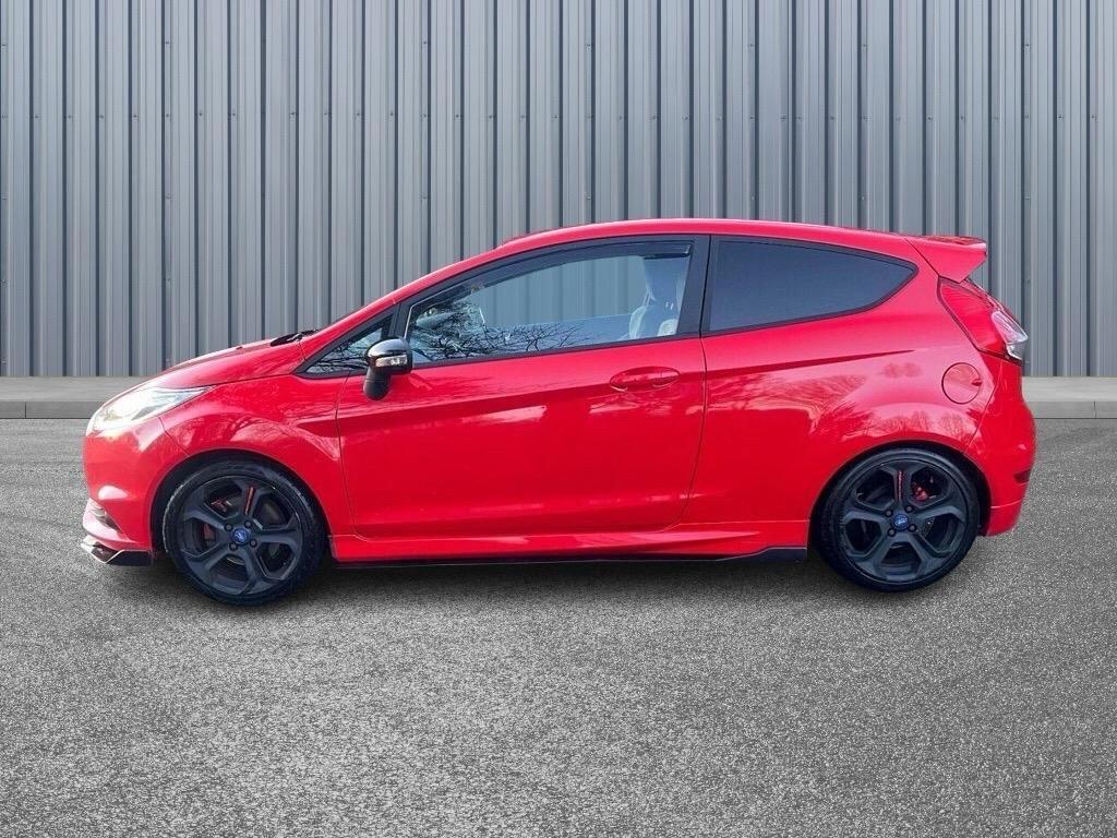 Used Ford Fiesta 2014 for sale - 77229209: Photo 8