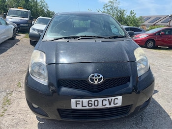 Used Toyota Yaris 2010 for sale - 78728804: Photo