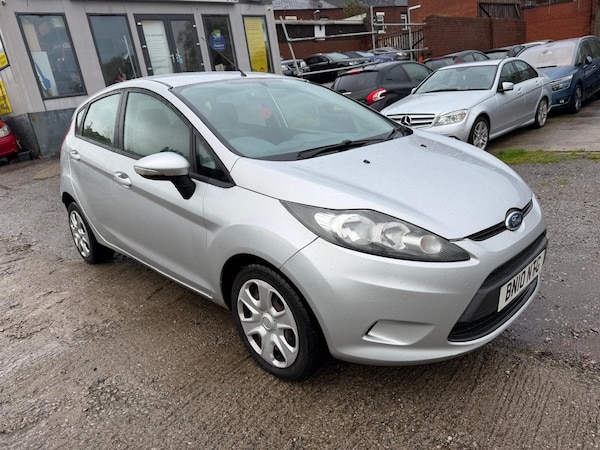 Used Ford Fiesta 2010 for sale - 76175068: Photo 1