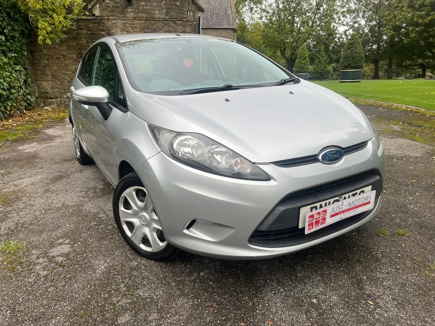 Used Ford Fiesta 2010 for sale - 76175068: Photo 46