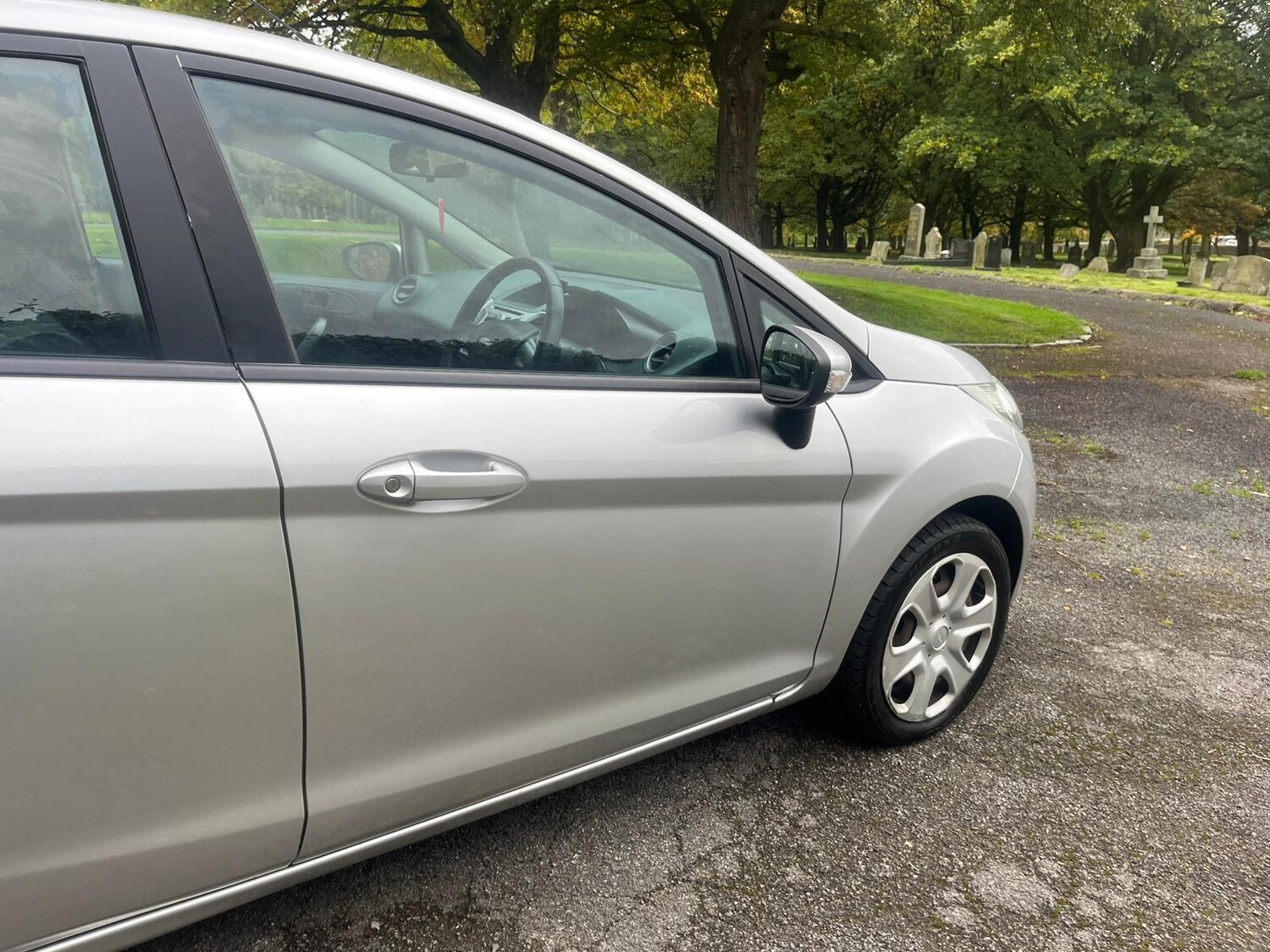 Used Ford Fiesta 2010 for sale - 76175068: Photo 75