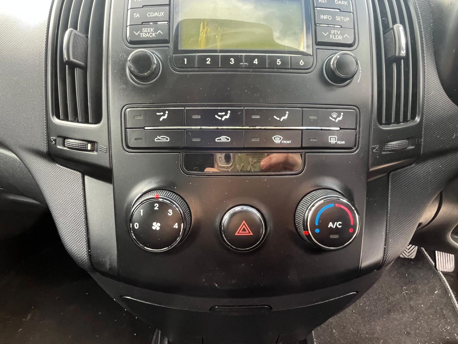 Used Hyundai i30 2010 for sale - 77637714: Photo 12