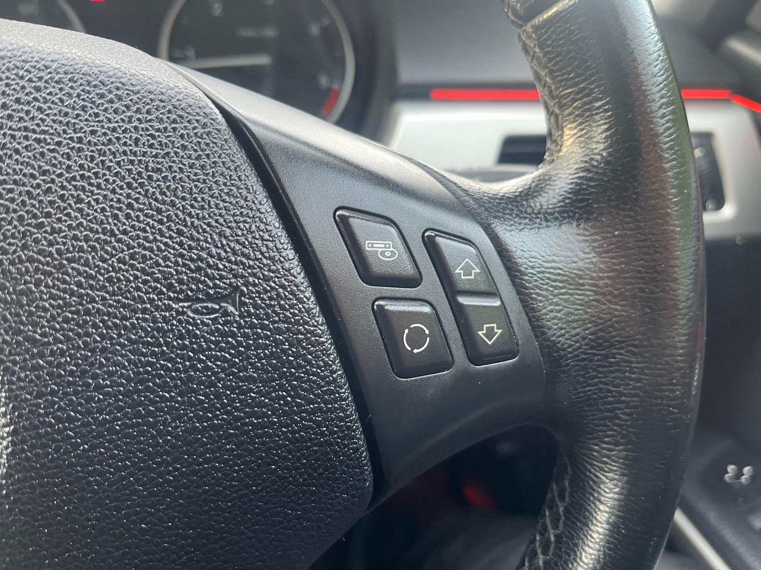 Used BMW 3 Series 2011 for sale - 77081734: Photo 19