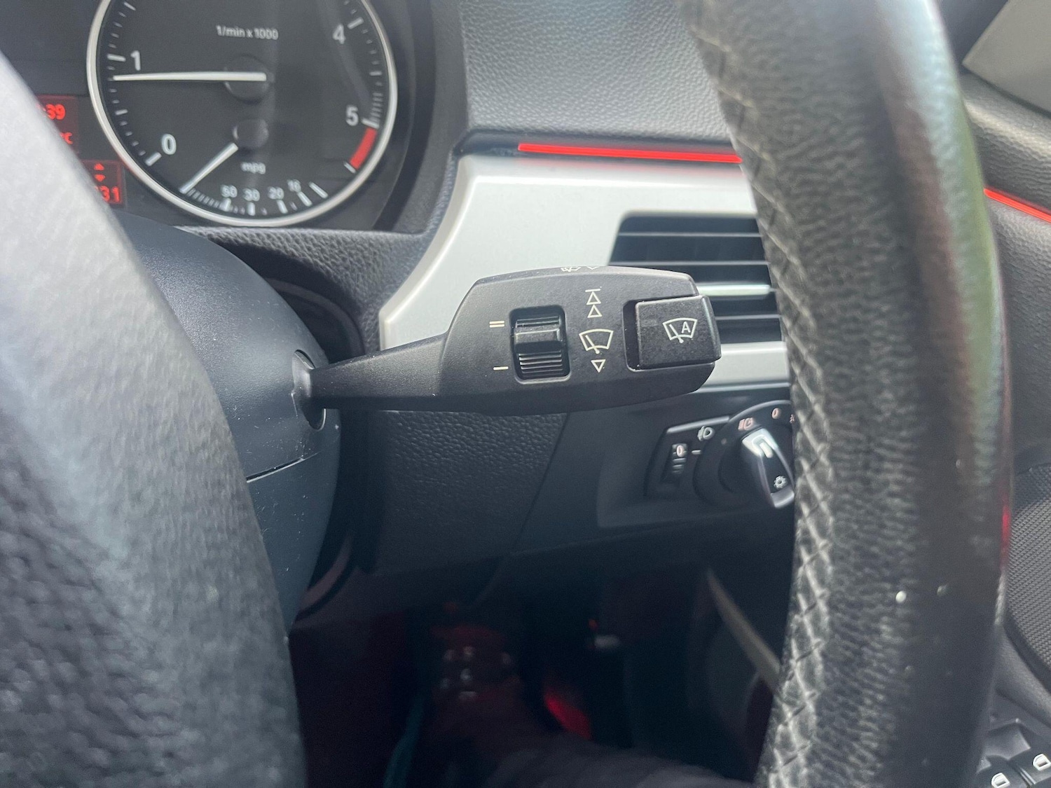 Used BMW 3 Series 2011 for sale - 77081734: Photo 21