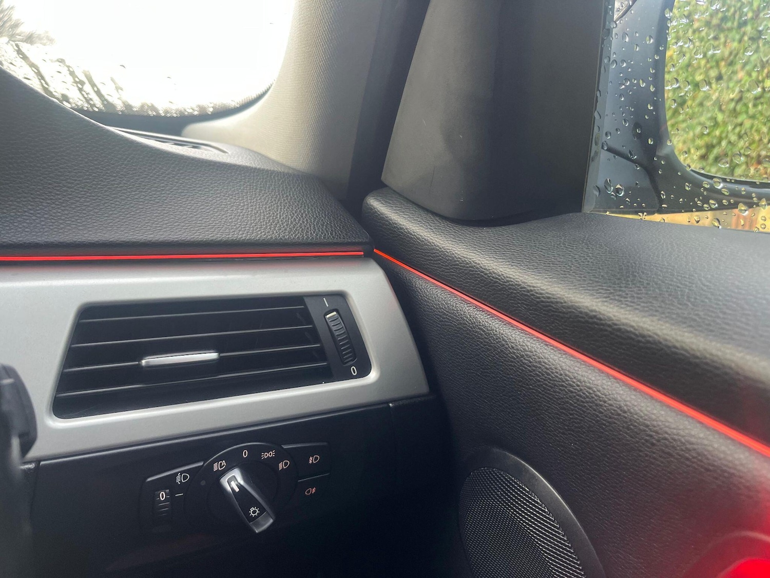 Used BMW 3 Series 2011 for sale - 77081734: Photo 24