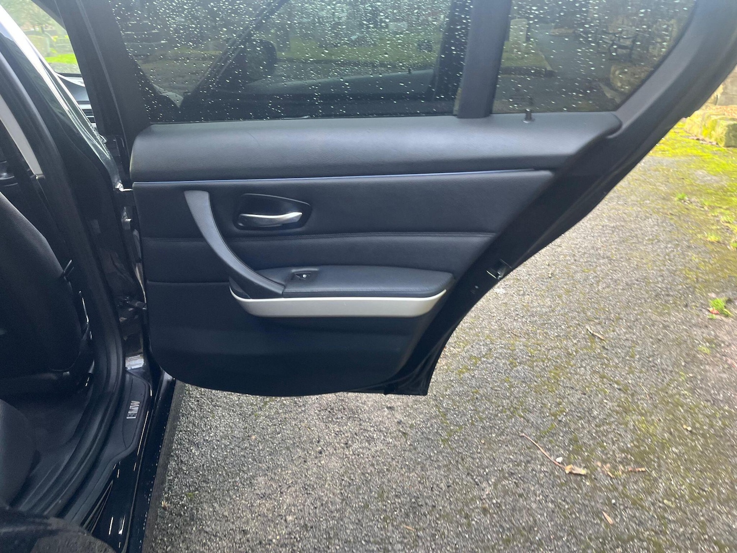 Used BMW 3 Series 2011 for sale - 77081734: Photo 35