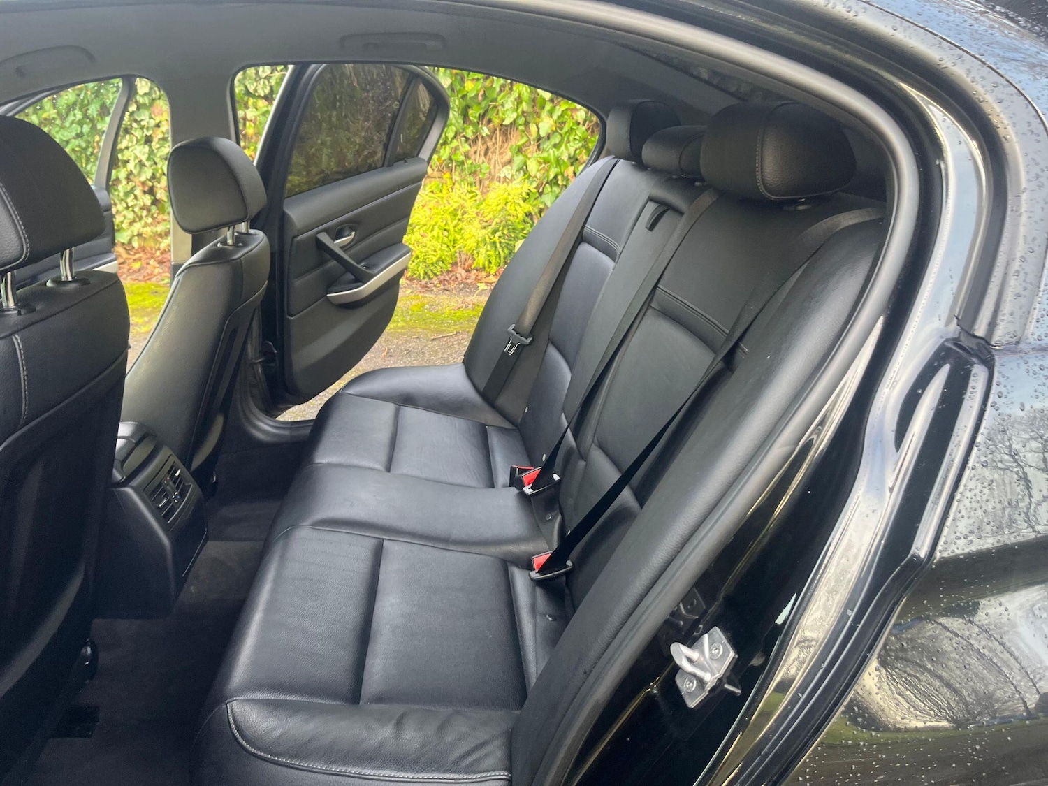 Used BMW 3 Series 2011 for sale - 77081734: Photo 37