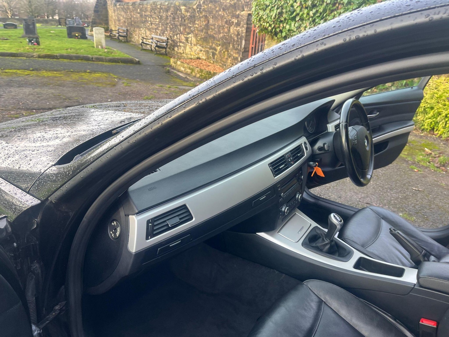 Used BMW 3 Series 2011 for sale - 77081734: Photo 39