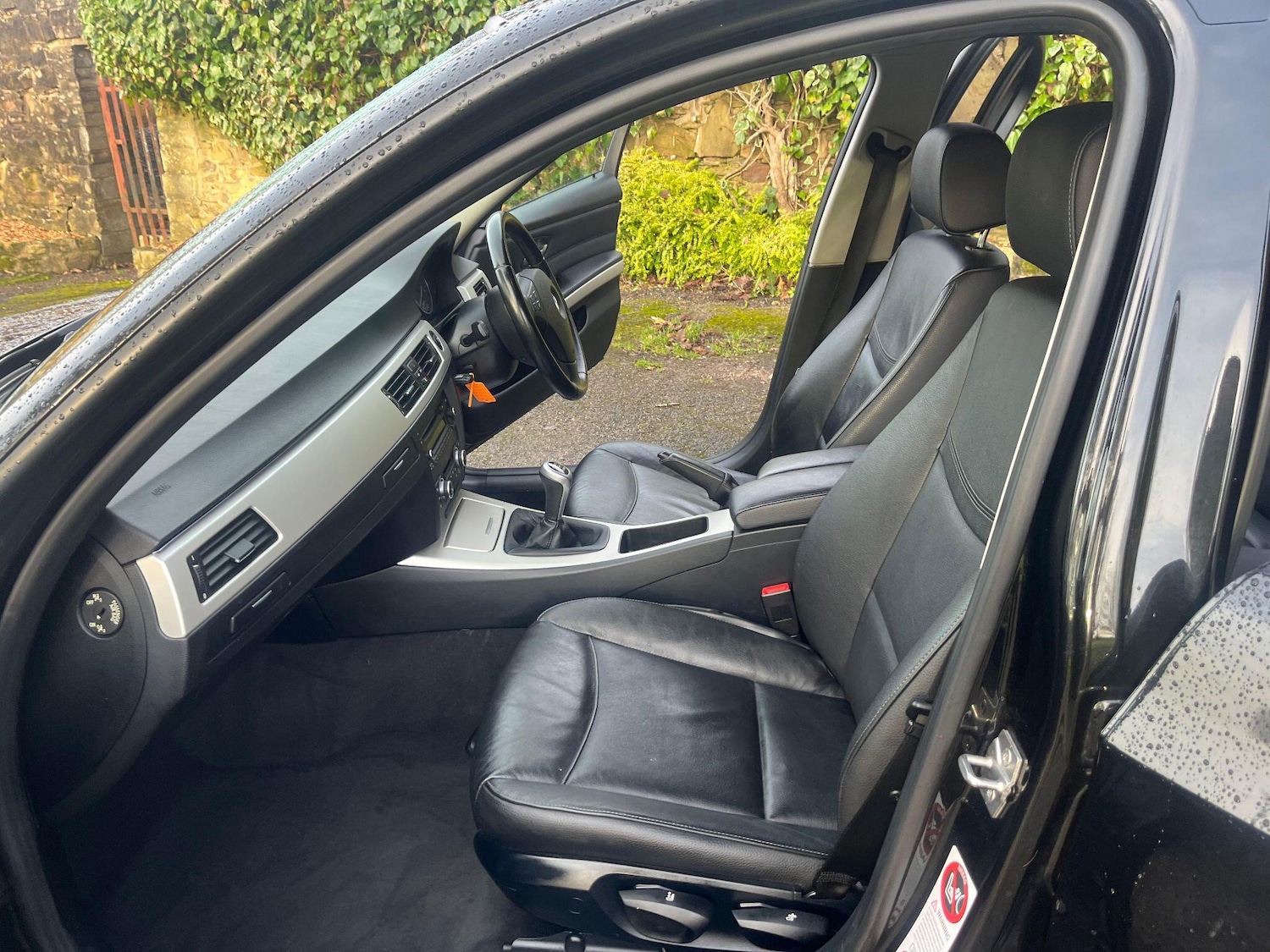 Used BMW 3 Series 2011 for sale - 77081734: Photo 40