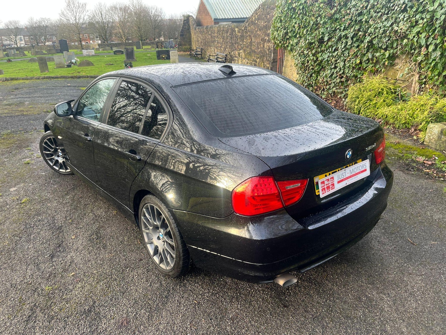 Used BMW 3 Series 2011 for sale - 77081734: Photo 64