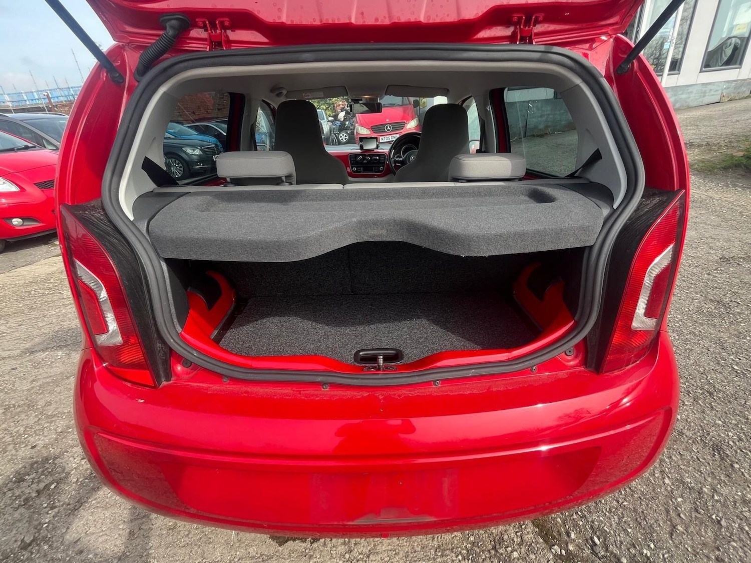 Used Volkswagen up! 2026 for sale - 77969842: Photo 11