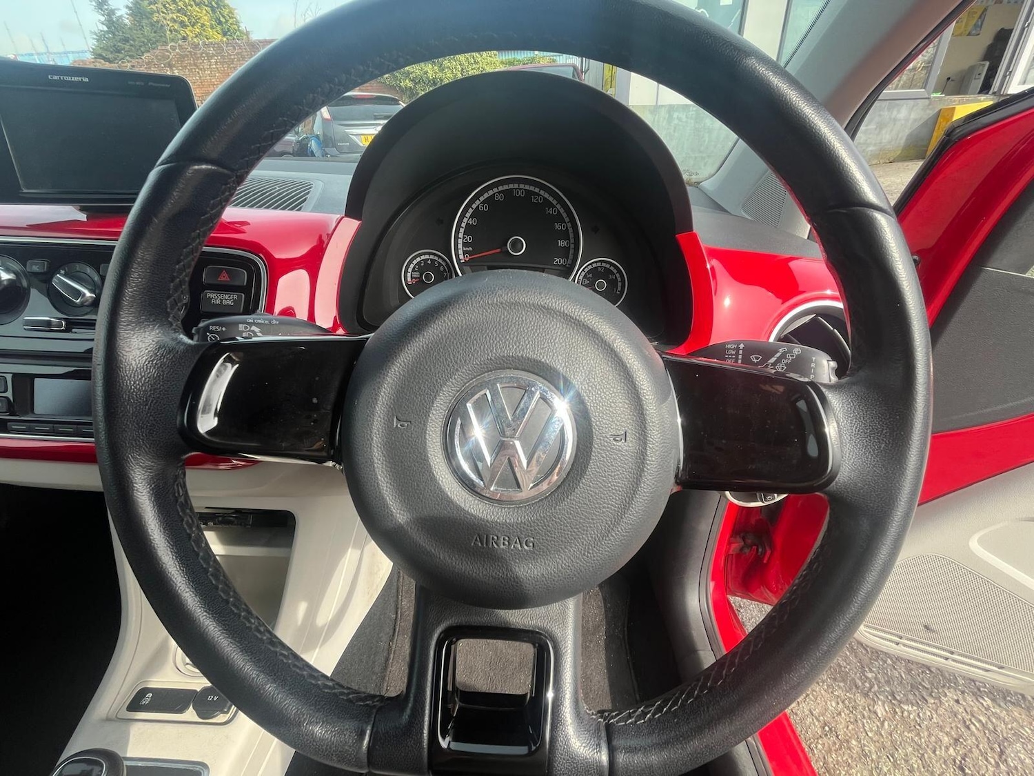 Used Volkswagen up! 2026 for sale - 77969842: Photo 19