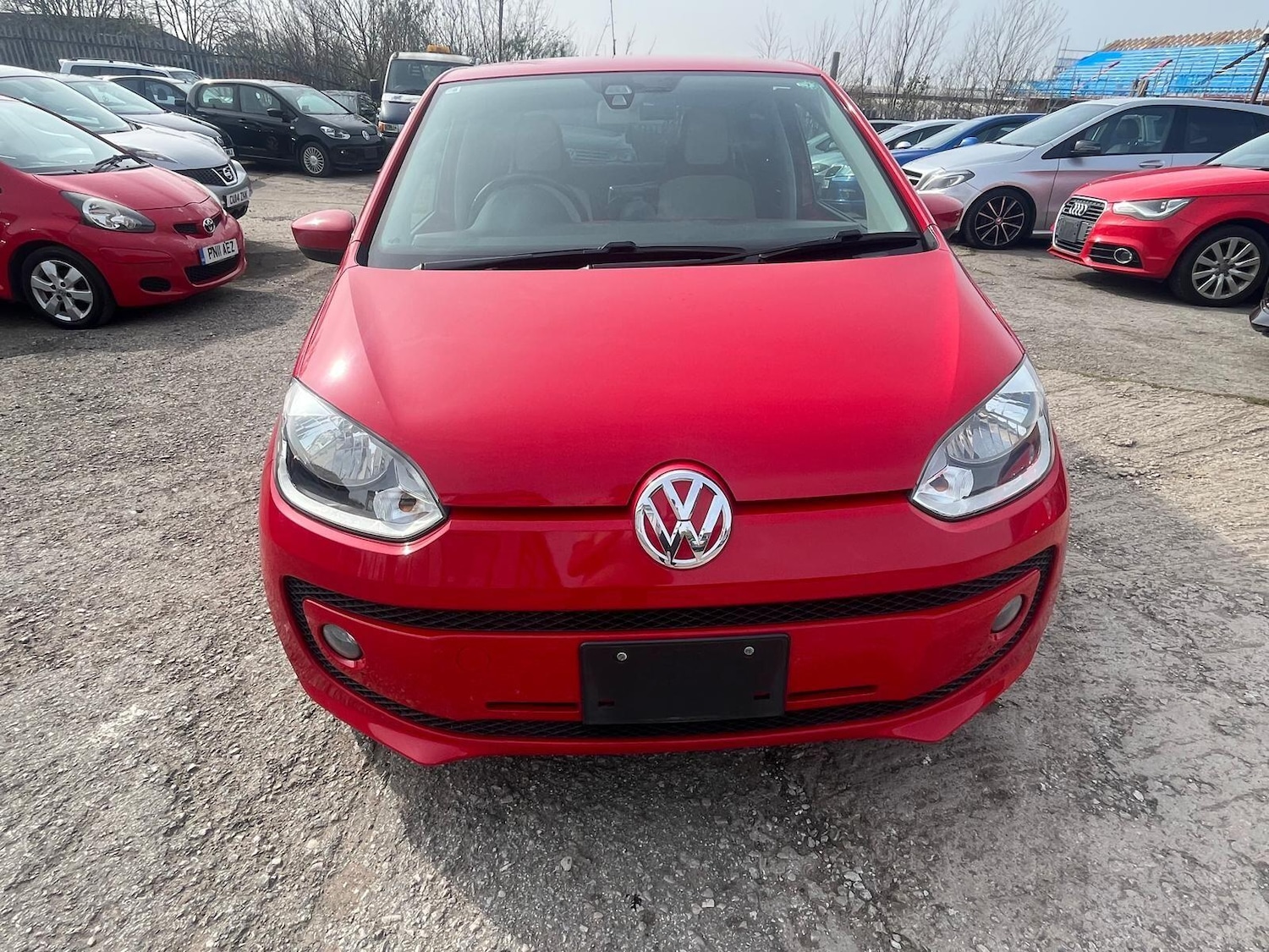 Used Volkswagen up! 2026 for sale - 77969842: Photo 2