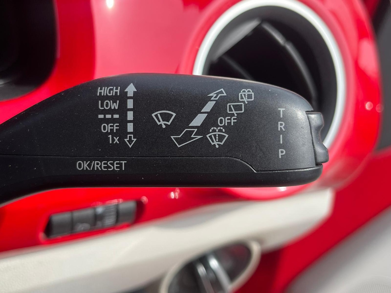 Used Volkswagen up! 2026 for sale - 77969842: Photo 20