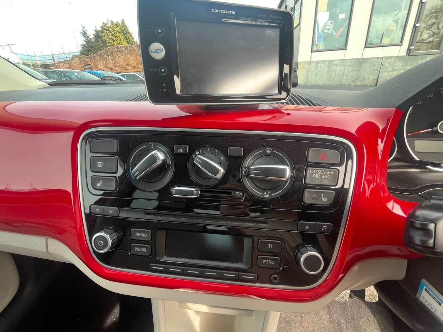 Used Volkswagen up! 2026 for sale - 77969842: Photo 22