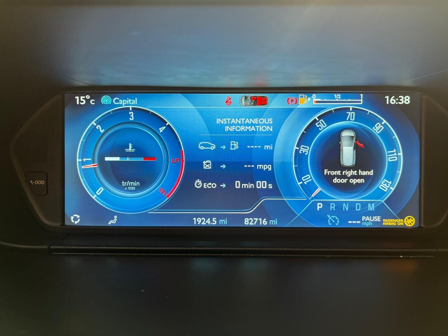 Used Citroen C4 Grand Picasso 2015 for sale - 76013377: Photo 36