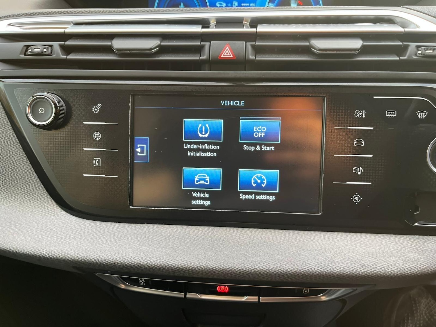 Used Citroen C4 Grand Picasso 2015 for sale - 76013377: Photo 48