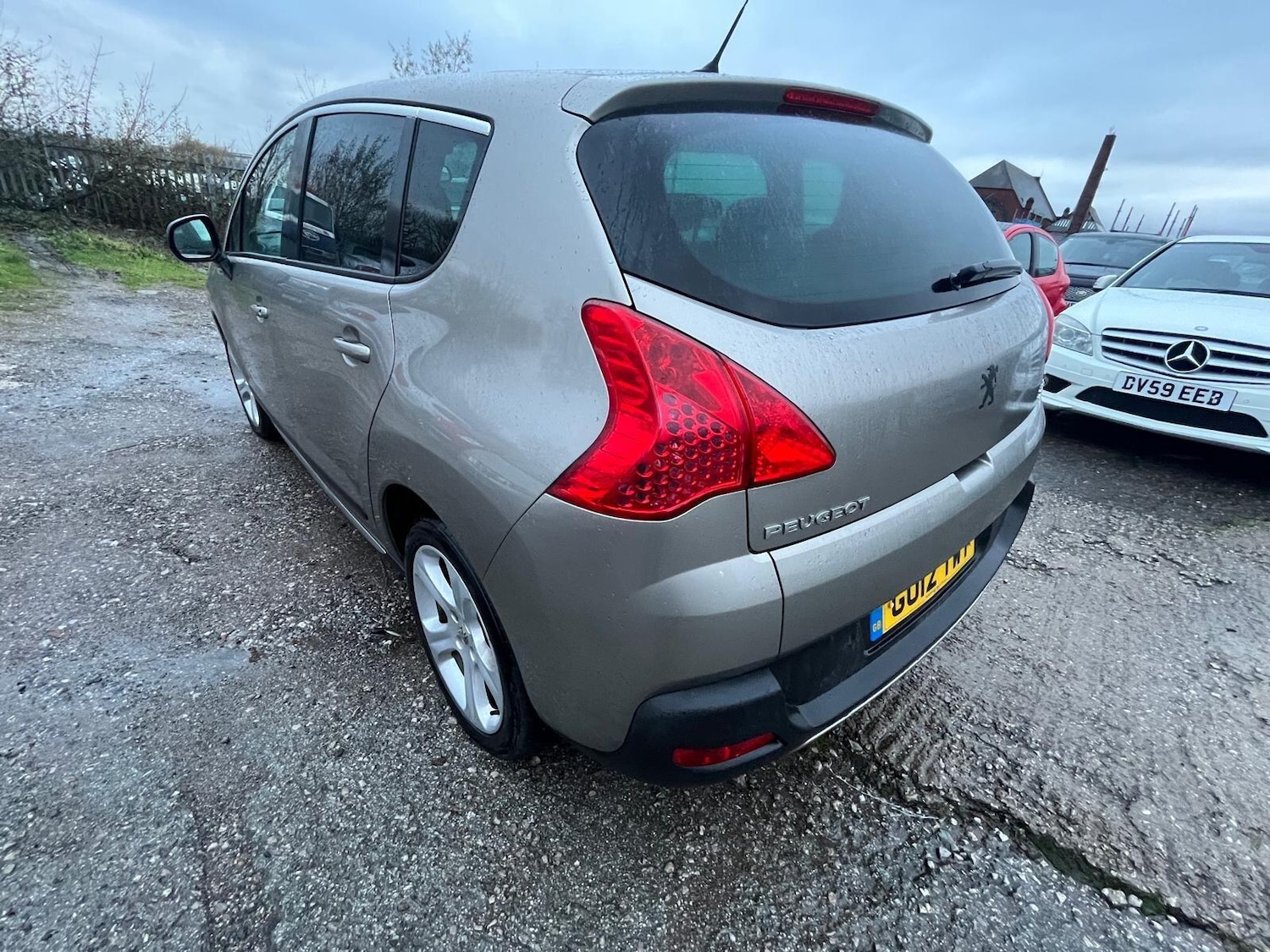 Used Peugeot 3008 2012 for sale - 76765138: Photo 4